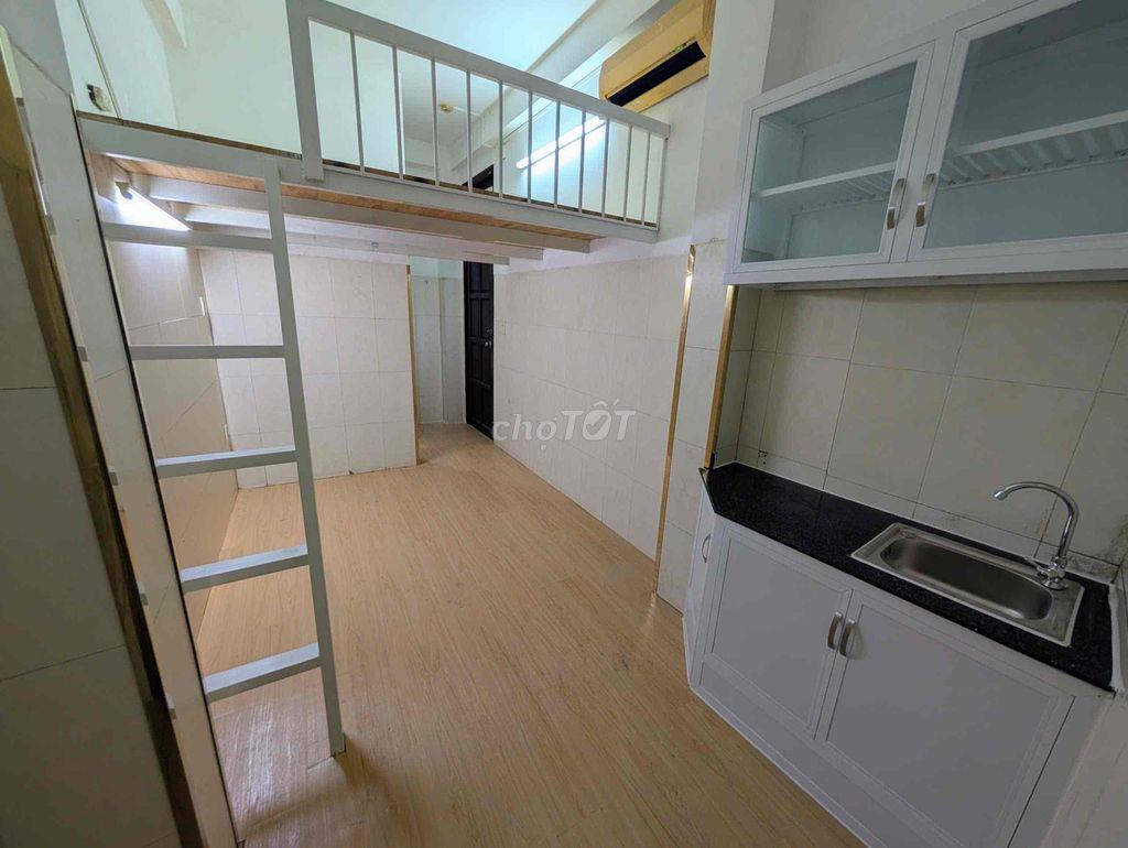trọ gác giá học sinh 3tr8 ngay lê quang định có máy lạnh