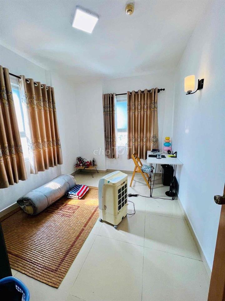Cho thuê 1 phòng trong căn hộ saigonland