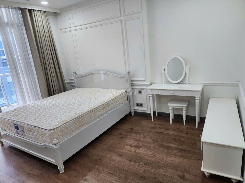 CẦN SANG LẠI HỢP ĐỒNG THUÊ CĂN HỘ 3PN | PARK 2