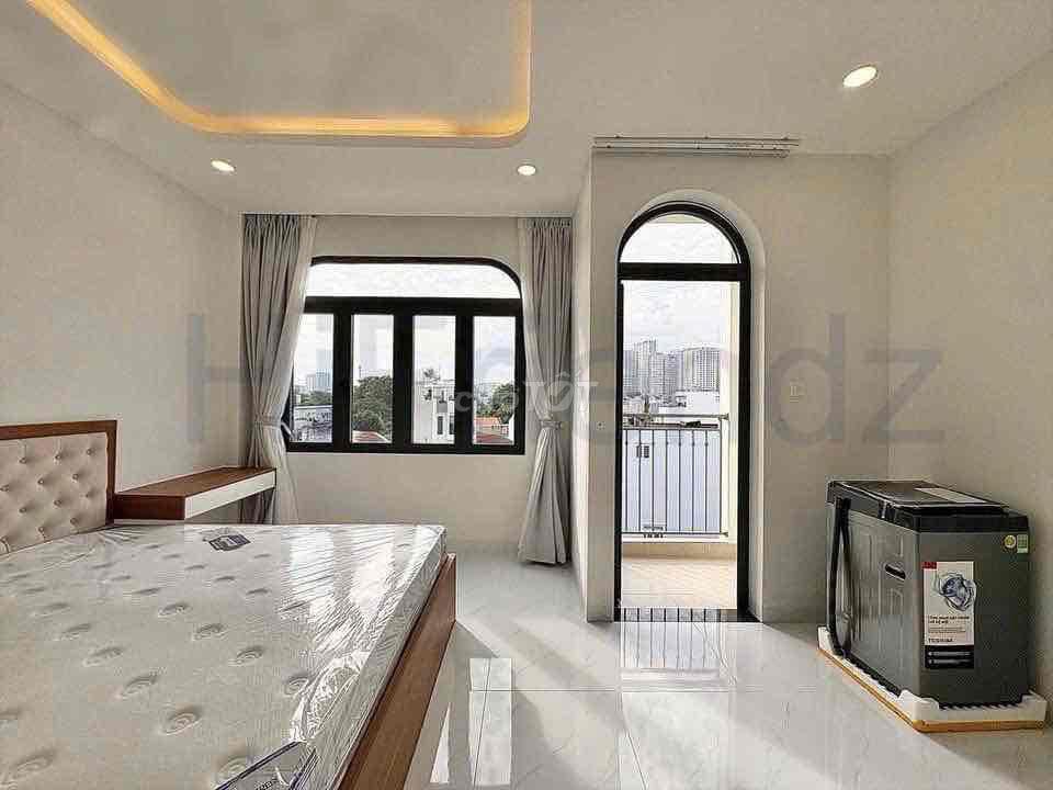CHDV Cho Thuê ngay ĐINH TIÊN HOÀNG - New 100% - Bancol Cửa Sổ Thoáng