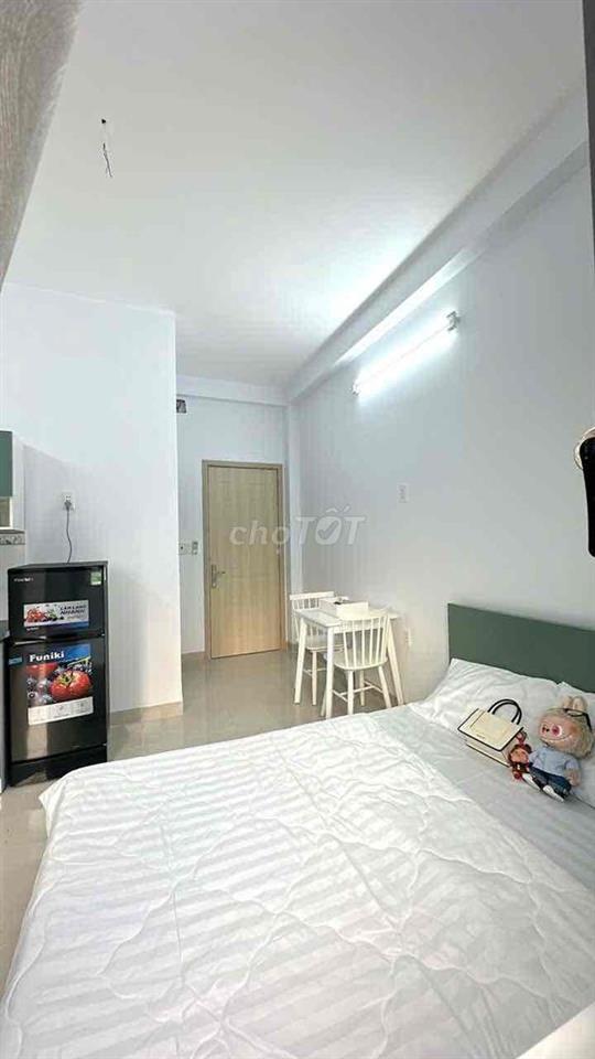 STUDIO BAN CÔNG + CỬA SỔ ĐÓN NẮNG – NGUYỄN KIỆM