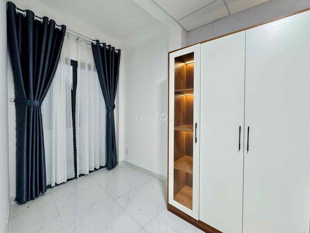 STUDIO FULL NỘI THẤT SIÊU ĐẸP – 2 CỬA SỔ THOÁNG SÁNG, GẦN VĂN LANG & I