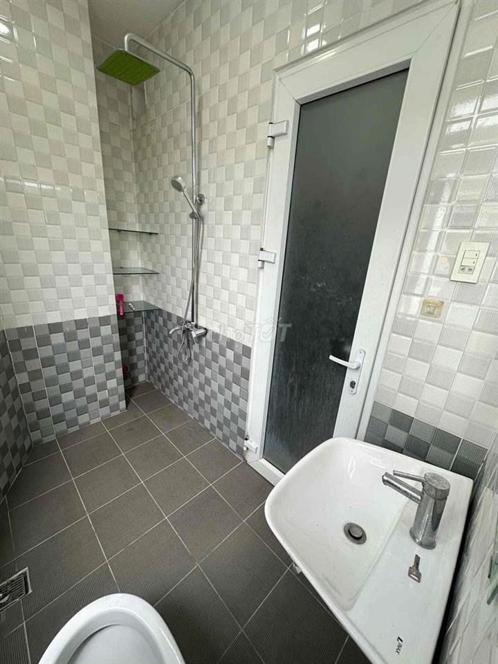 STUDIO 30M² SIÊU RỘNG THOÁNG – NHIỀU CỬA SỔ, FULL NỘI THẤT NGAY VĂN LA