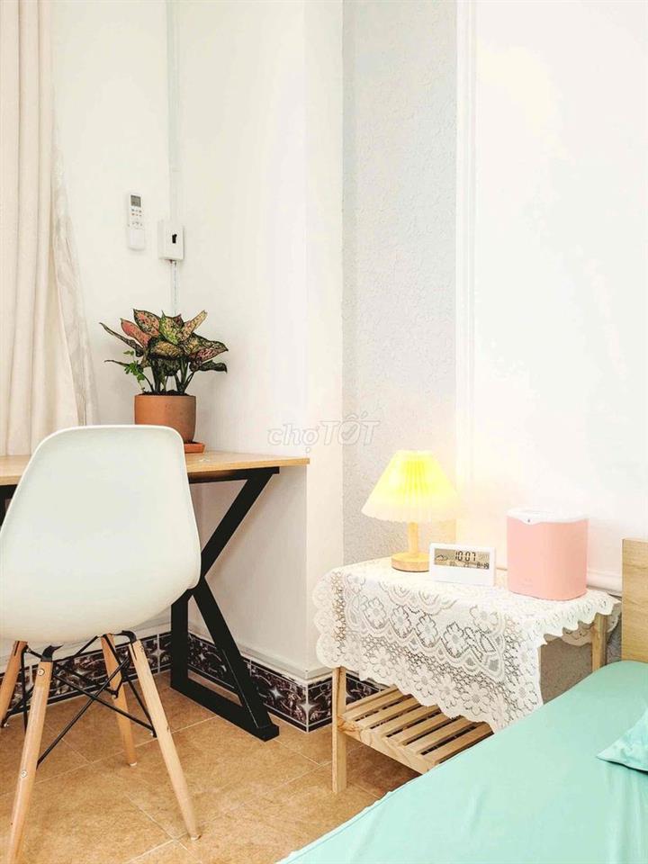 Căn hộ Studio - Hoàng Văn Thụ, ban công, full nội thất