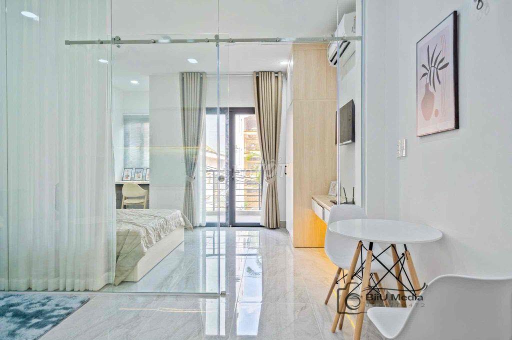 Căn hộ 1PN - Thích Quảng Đức - Full nội thất, ban công, tách bếp