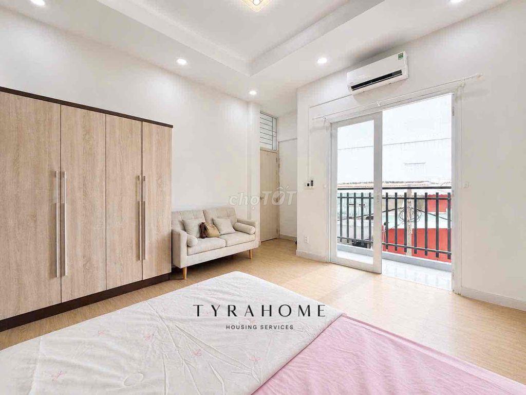 Căn hộ 1PN - Cô Giang - Ban công, tách bếp, full nội thất