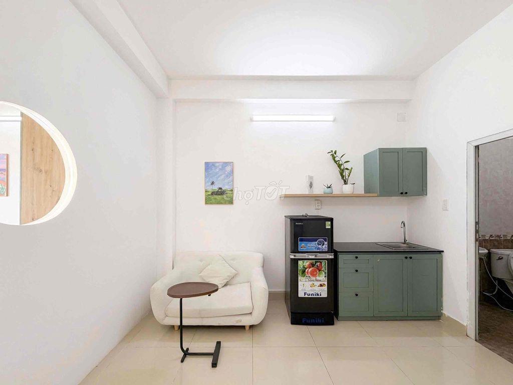 Cho thuê căn hộ 1PN - Nguyễn Thái Sơn - Ban công, tách bếp