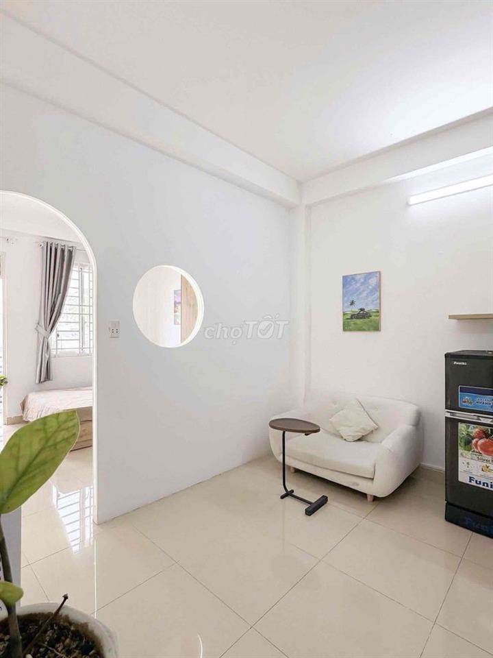 Cho thuê căn hộ 1PN - Nguyễn Thái Sơn - Ban công, tách bếp