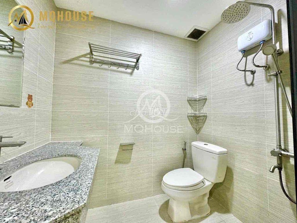 Studio sát công viên Hoàng Văn Thụ - Ban công, full nội thất