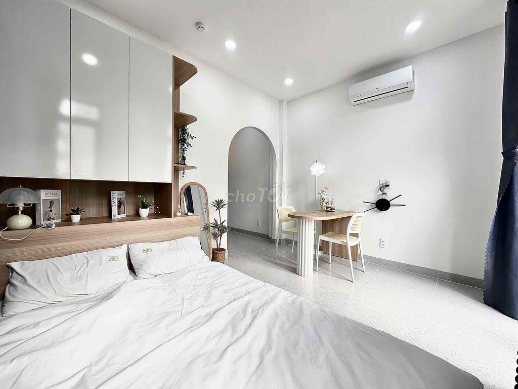 STUDIO BAN CÔNG FULL NỘI THẤT NGAY TRUNG TÂM BÌNH THẠNH