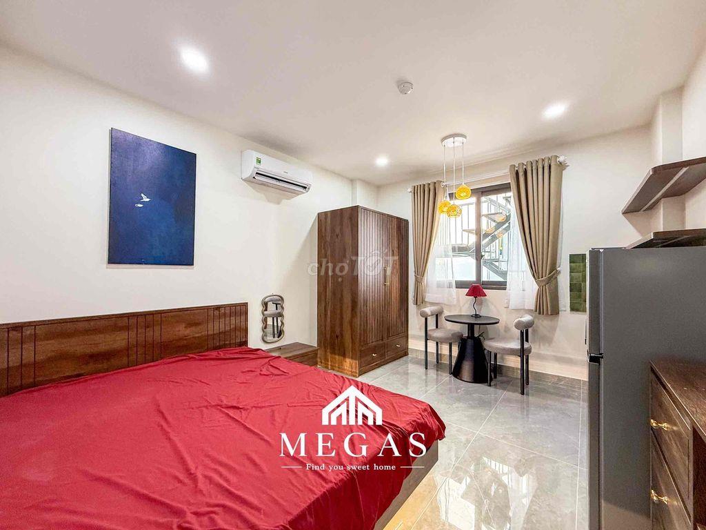 Studio mới 100%, Ngay cổng Văn Lang