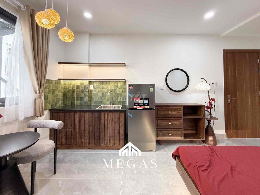 Studio mới 100%, Ngay cổng Văn Lang