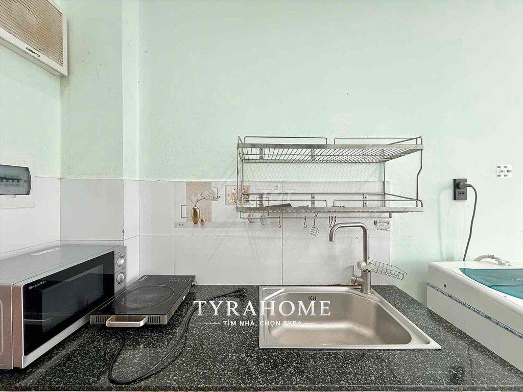 Cho Thuê Phòng 35m2, Full NT, Cửa Sổ Lớn Đón Nắng Đẹp - Hoàng Hoa Thám