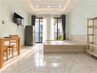 Cho Thuê Phòng 35m2, Full NT, Cửa Sổ Lớn Đón Nắng Đẹp - Hoàng Hoa Thám
