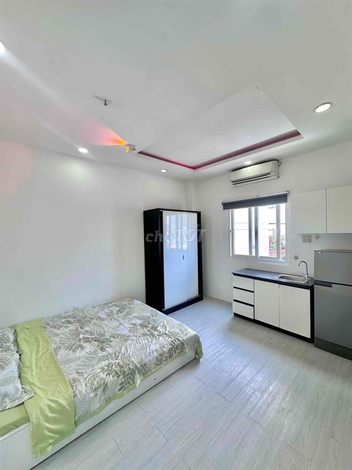 Studio 20m2 Cửa Sổ Trời, Full NT, Thang Máy Gần Ngã Tư Phú Nhuận