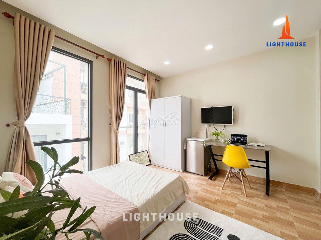Phòng ban công 20m² – Full NT, gần HUTECH, tiện Quận 1