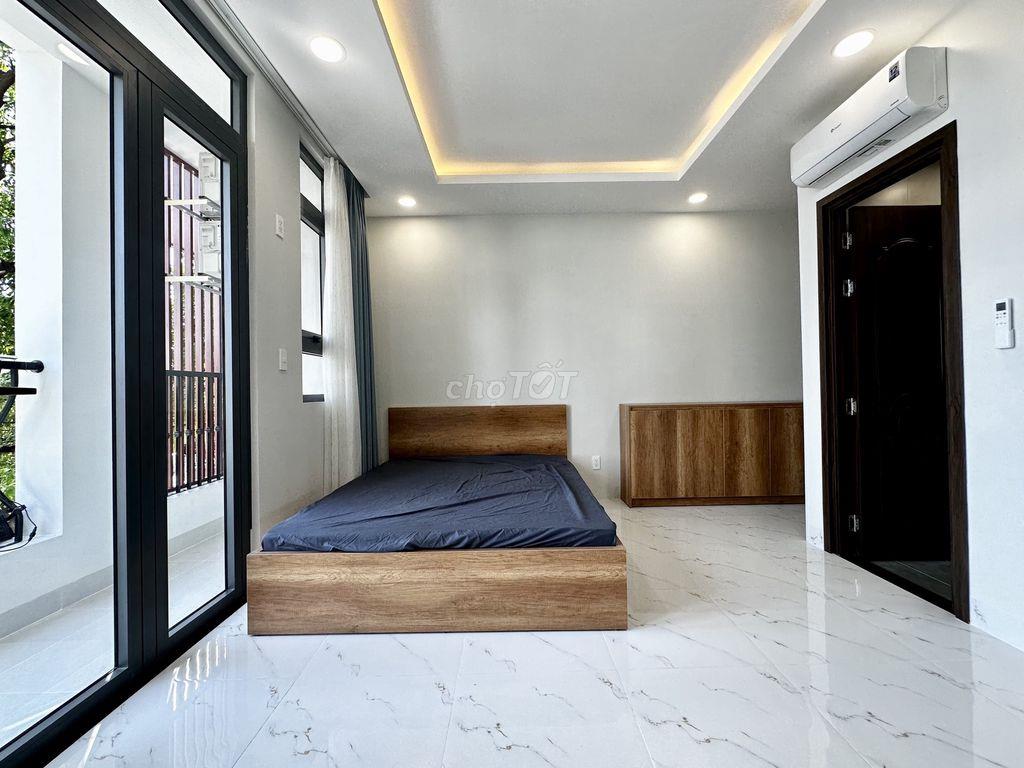 Studio ban công – Full NT, gần ĐH Văn Lang, HUTECH, tiện Q1, Q3