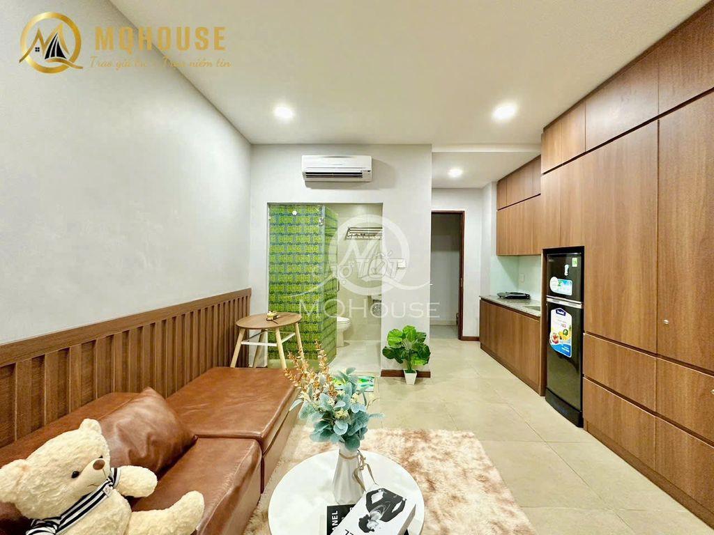Studio ban công 40m² Full NT, thang máy, hầm xe rộng trục Lê Văn Sỹ