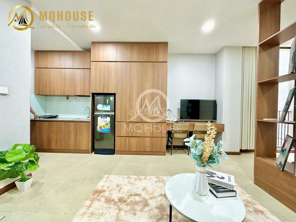 Studio ban công 40m² Full NT, thang máy, hầm xe rộng trục Lê Văn Sỹ