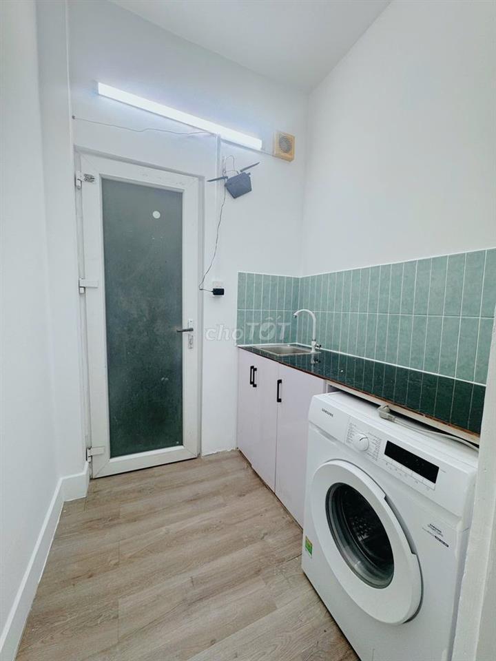 1PN 40m² – Full NT, chỉ 6tr, gần HUTECH, UEF, Landmark 81, tiện Q1