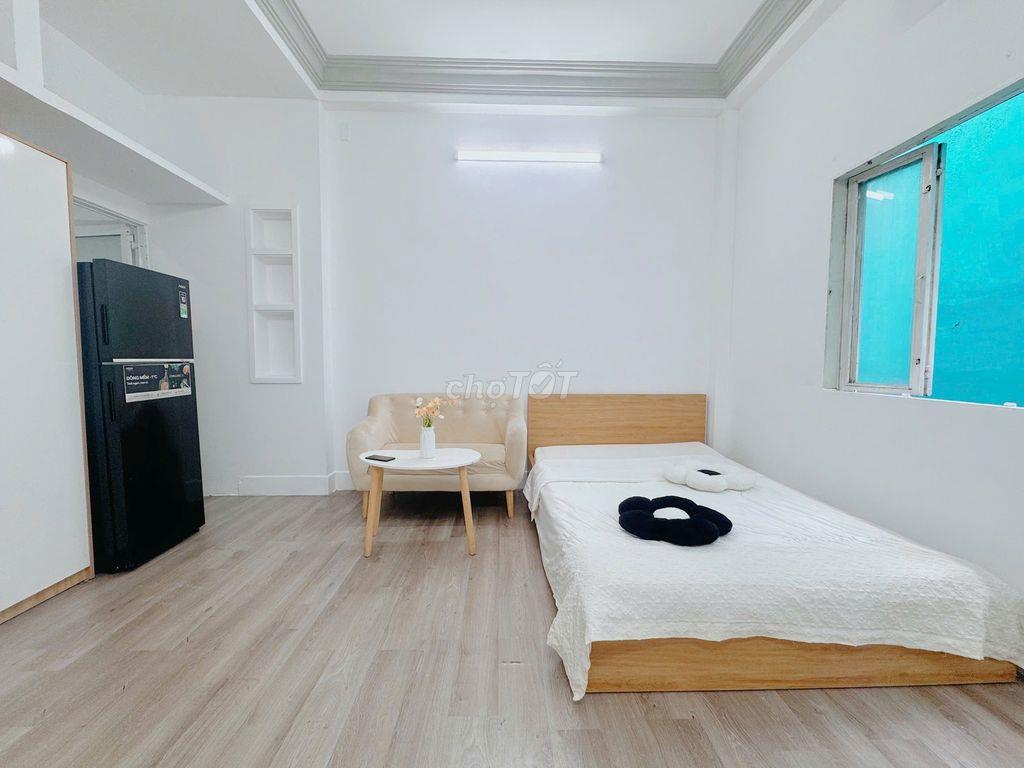 1PN 40m² – Full NT, chỉ 6tr, gần HUTECH, UEF, Landmark 81, tiện Q1