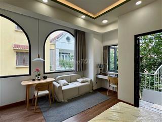 Studio ban công 40m² – Full NT, gần CV Hoàng Văn Thụ, tiện Q1, Q3