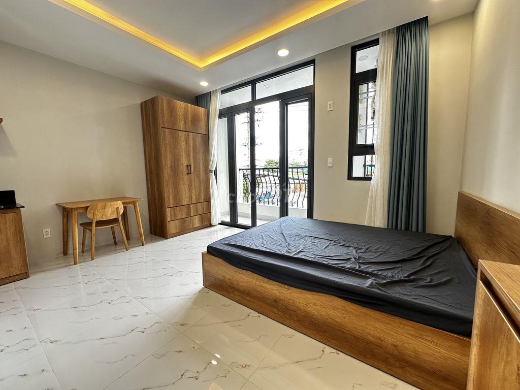 🔥PHÒNG ĐẸP🔥Studio ban công full NT xịn, gần HUTECH, Văn Lang, tiện Q1