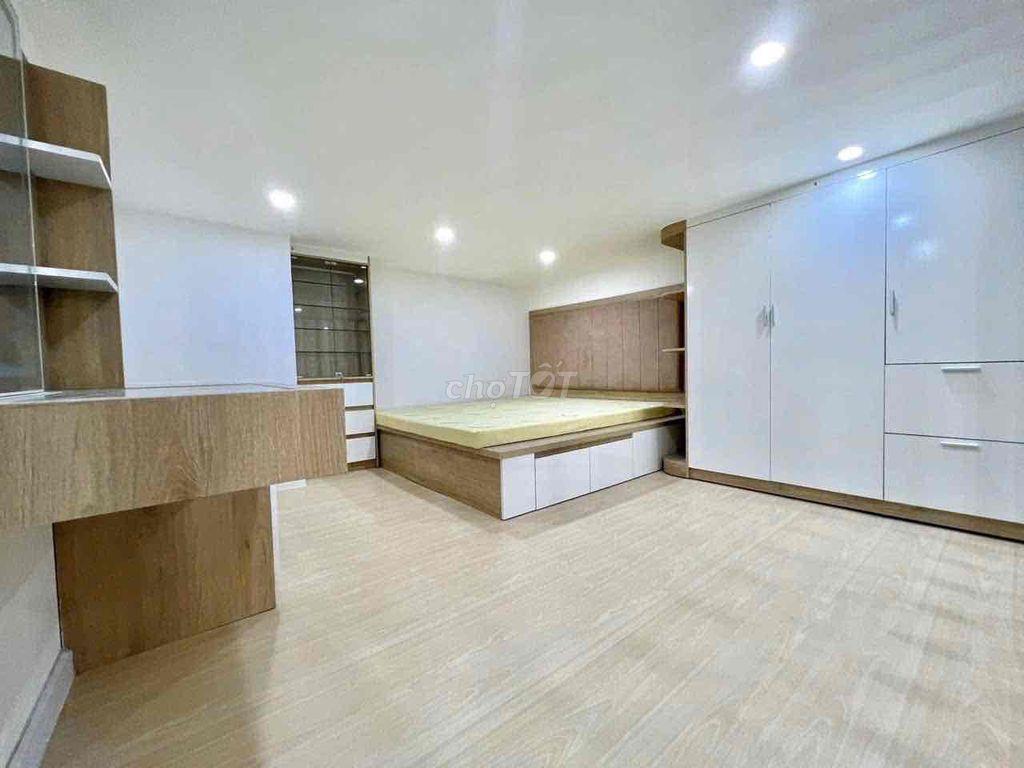 1 TRỆT 1 LẦU GIÁ RẺ RỘNG 40m2 BAN CÔNG THOÁNG