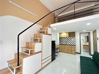 CĂN HỘ ĐẸP GÁC CAO GIÁ RẺ, CỬA SỔ TRỜI 30m2, GẦN HÀNG XANH, QUẬN 1