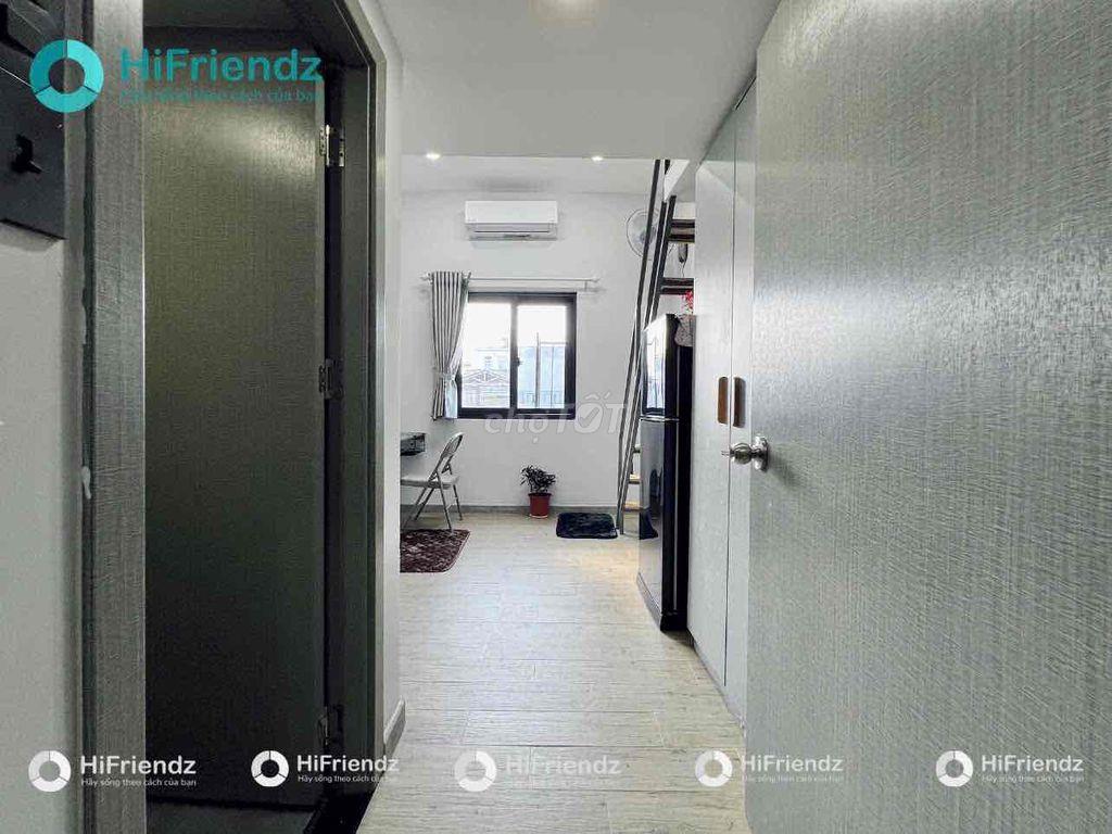 PHÒNG ĐẸP GÁC CAO 1m8 GIÁ RẺ, RỘNG 30m2 CỬA SỔ THOÁNG GẦN VLU, Q1, Q3