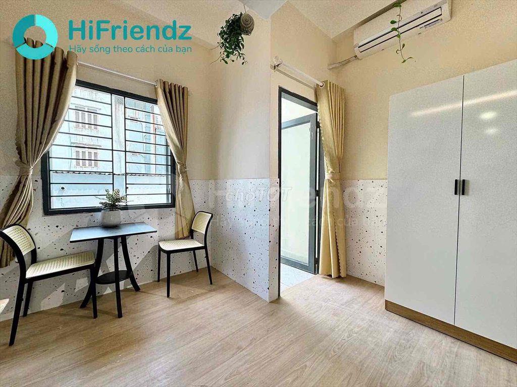 PHÒNG ĐẸP GIÁ RẺ BAN CÔNG THOÁNG, GÁC CAO RỘNG 30m2 GẦN UTH, VLU, Q1