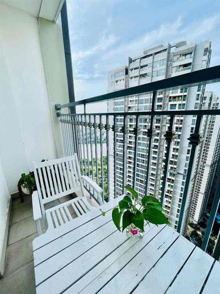 Mình cần cho thuê căn hộ Landmarrk 1 có 2PN