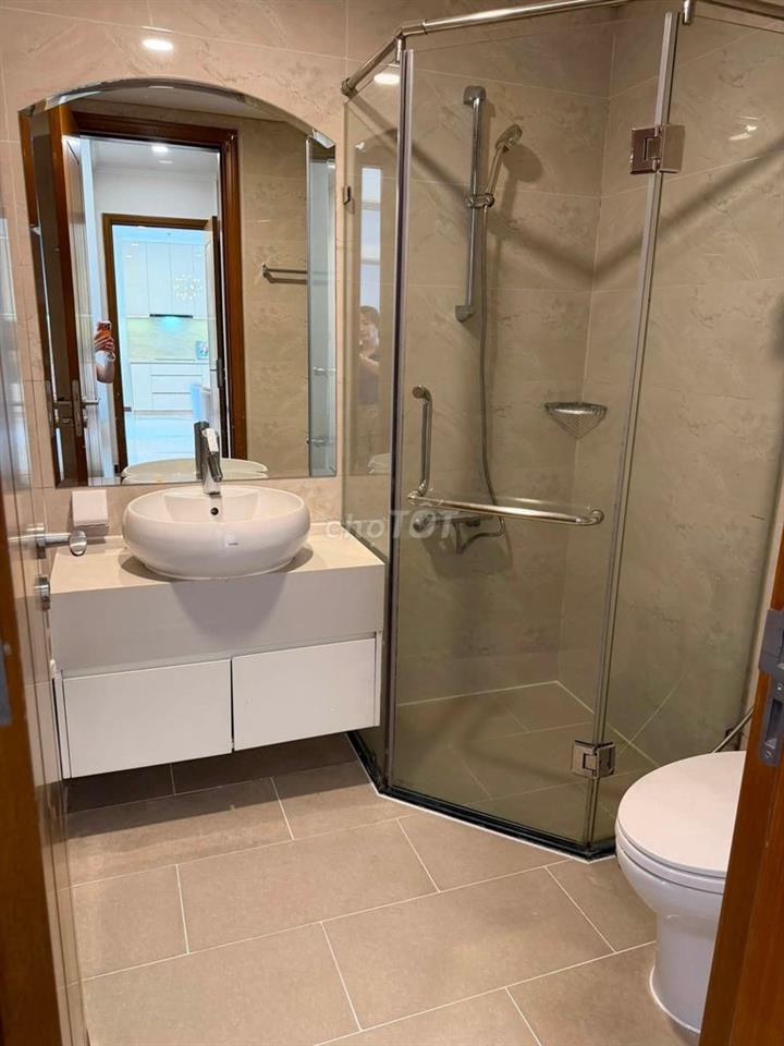Cho thuê căn hộ 2PN Landmark Plus 80m², full nội thất, giá 35 triệu