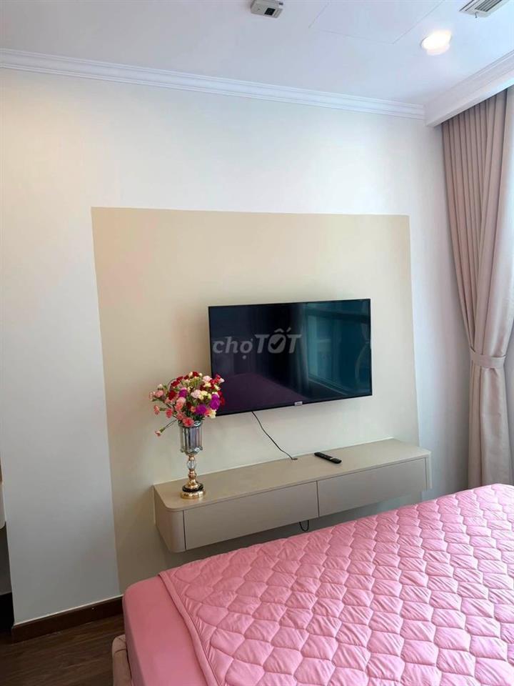 Cho thuê căn hộ 2PN Landmark Plus 80m², full nội thất, giá 35 triệu