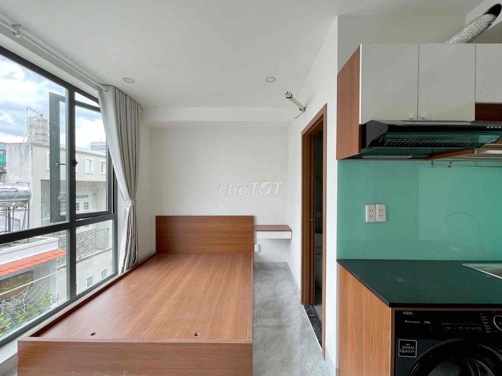 Gần Đinh Bộ Lĩnh tiện di chuyển Q1, Bancol full nội thất siêu thoáng