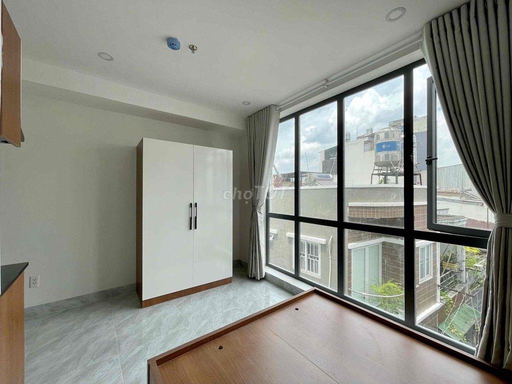 Gần Đinh Bộ Lĩnh tiện di chuyển Q1, Bancol full nội thất siêu thoáng