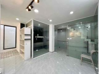 Mặt Bằng Giá Rẻ Ở Phan Văn Trị Phong Như Hình