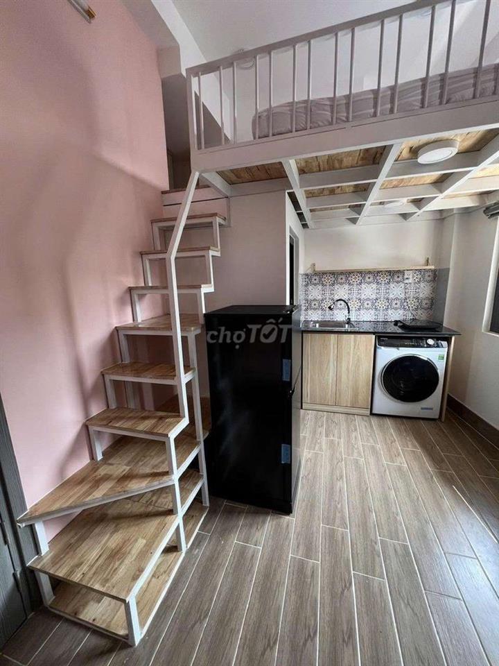 Cho thuê căn gác, ban công lớn, full nội thất tại Bình Thạnh gần HIU