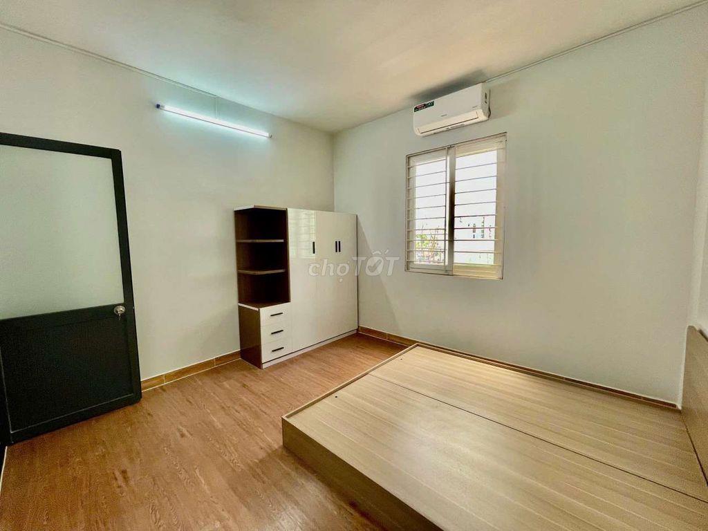 Cho thuê phòng có cửa sổ lớn Full tiện nghi Bình Thạnh gần HUTECH, UEF