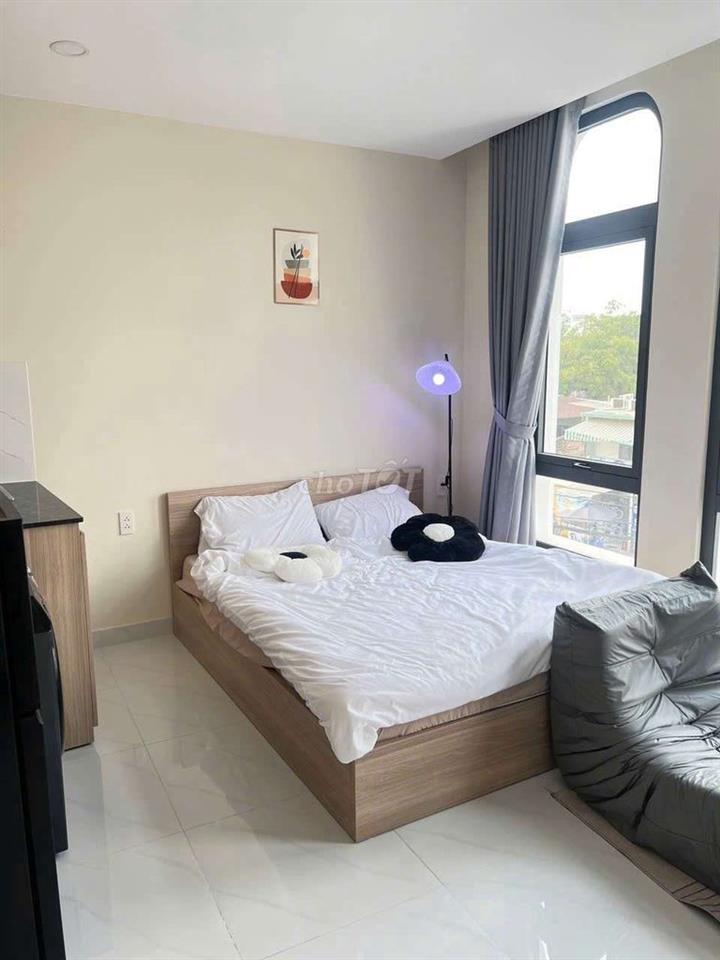 Cho thuê căn view cực thoáng, full NT Bình Thạnh gần  FTU2, UEF, HIU