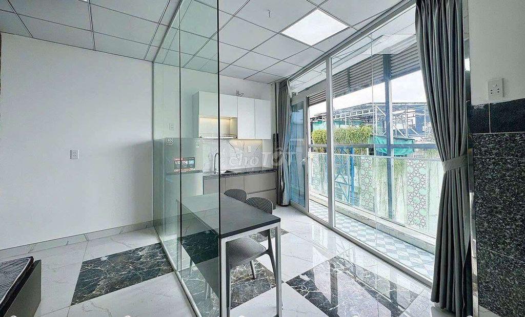 Cho thuê căn 1PN ban công, Full NT Phú Nhuận ngay khu Phan Xích Long