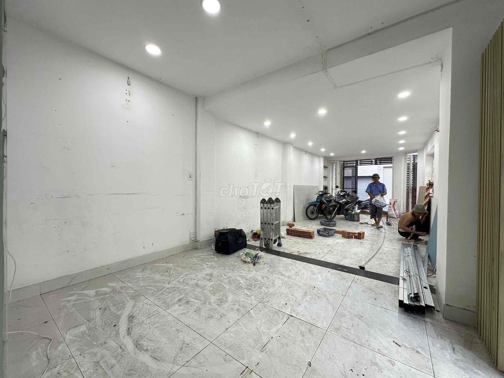 Mặt bằng kinh doanh hẻm xe hơi căn góc CMT8 Tân Bình 25m2