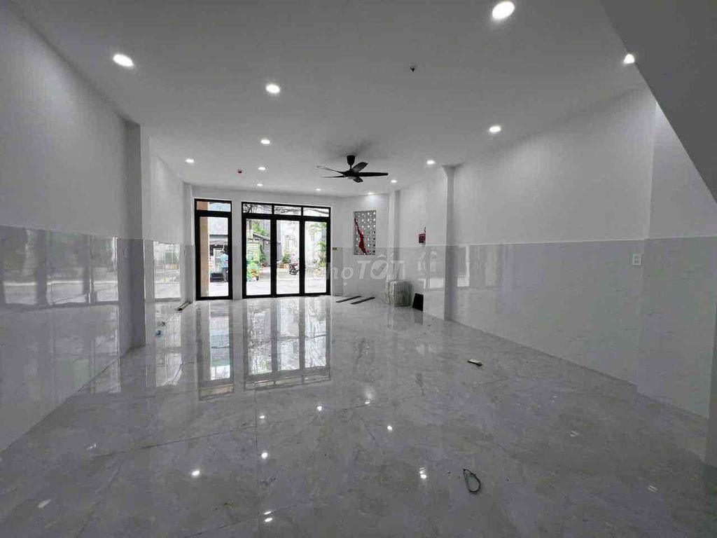 Mặt bằng mới 100% Ngay Tự Lập Gần Sân Bay Tân Bình giao với CMT8