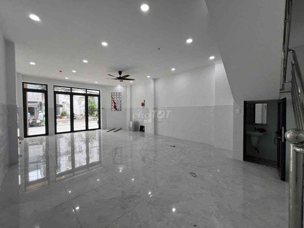 Mặt bằng mới 100% Ngay Tự Lập Gần Sân Bay Tân Bình giao với CMT8