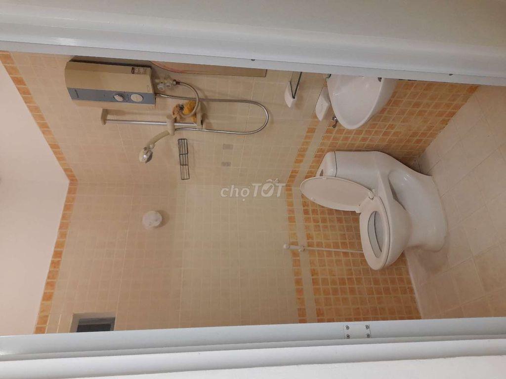 Cho thuê 2pn.68m.2wc có  noi that đầy đủ .