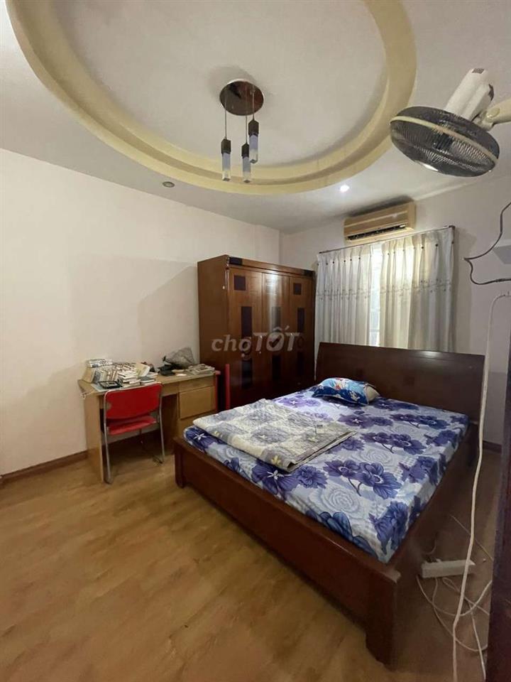 Cho thuê 2pn.68m.2wc có  noi that đầy đủ .