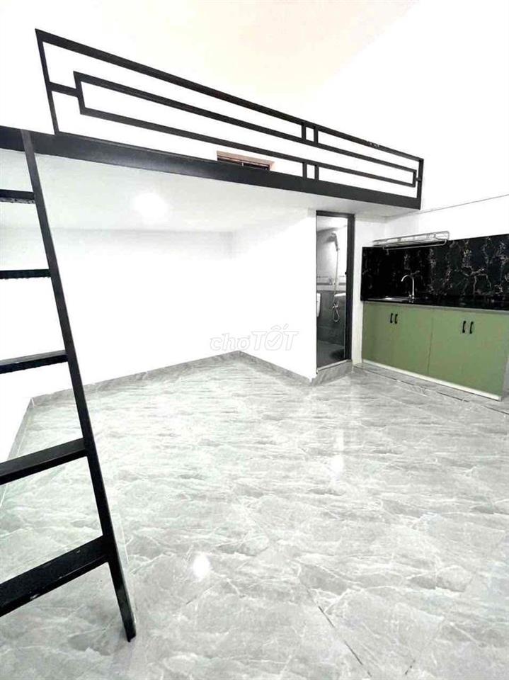 GÁC TRUNG TÂM BÌNH THẠNH - GẦN CHỢ BÀ CHIỂU /ĐH HUTECH UEF FTU VĂN LAN