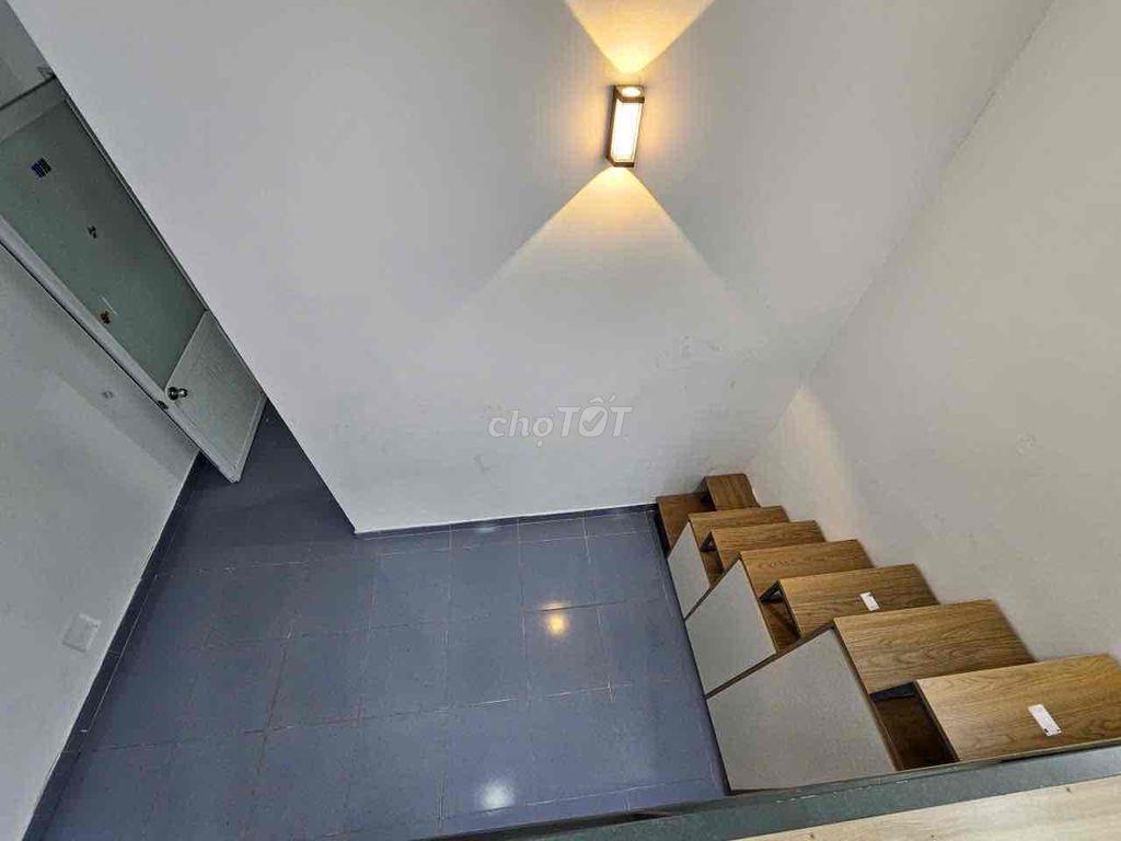 CHO THUÊ PHÒNG GÁC DUPLEX GẦN VĂN LAN HUTECH HỌC VIỆN CÁN BỘ UTH UEF