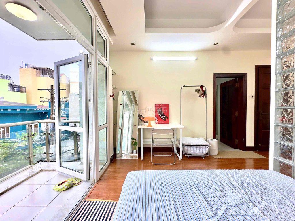 CHO THUÊ CĂN HỘ 1PN TÁCH BẾP - BAN CÔNG SIÊU THOÁNG - FULL NỘI THẤT