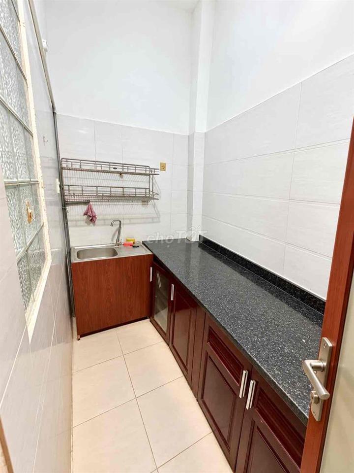 CHÍNH CHỦ CẦN PASS CĂN 1PN SIÊU RỘNG - NGAY HUTECH UVK